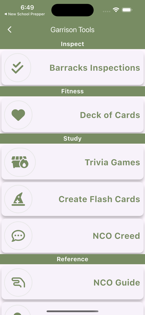Army NCO Tools & Guide - Interface exibindo Ferramentas de Guarnição para NCOs do Exército, incluindo inspeções de quartel, condição física e seções de estudo