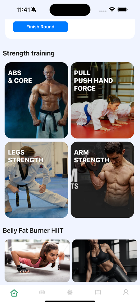 Learn Taekwondo & Workout Pro - Interface do aplicativo móvel exibindo vários módulos de treinamento de força e exercícios HIIT para queimar gordura na barriga