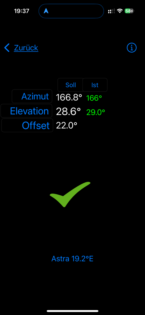 SatFinder GPS EU - Screenshot of the SatFinder app showing successful satellite alignment with target and actual azimut and elevation coordinates and a green checkmark.