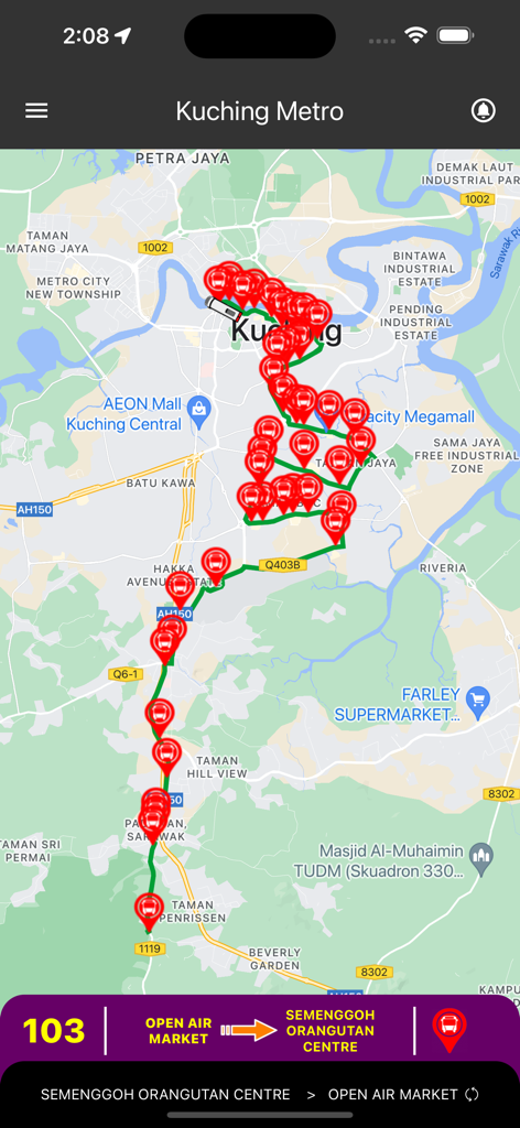 Interfaz de la aplicación Kuching Metro que muestra el mapa de la ruta de autobús 103 desde el Mercado al Aire Libre hasta el Centro de Orangutanes de Semenggoh con múltiples marcadores de parada