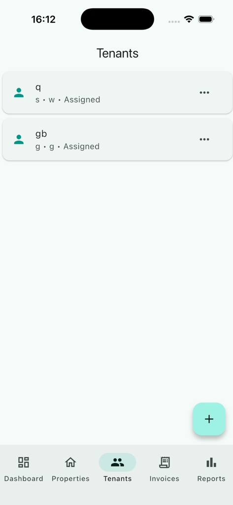 SmartCart：House Rental - Tenants management screen in the SmartCart app showing a list of assigned tenants and an add button