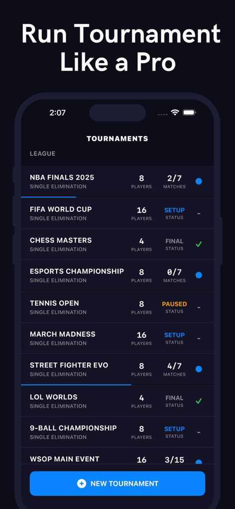 Una lista de varios torneos deportivos y de eSports gestionados dentro de la interfaz de la aplicación Bracket.