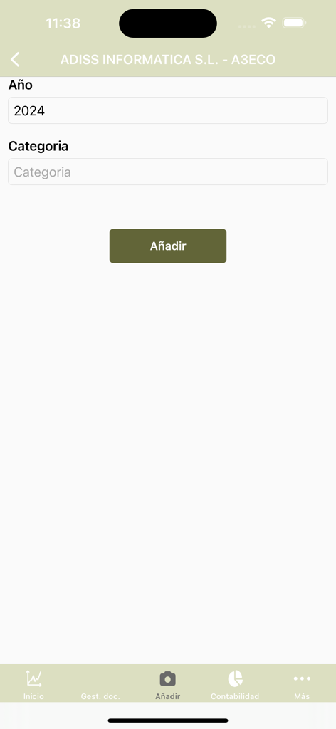 ADMS - Interfaccia mobile dell'app ADMS che mostra la selezione della categoria del documento e dell'anno per aggiungere file per la contabilità.