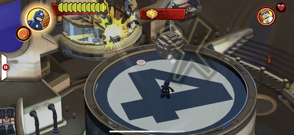 Jugabilidad del personaje LEGO Capitán América en el juego móvil Marvel Universe in Peril.