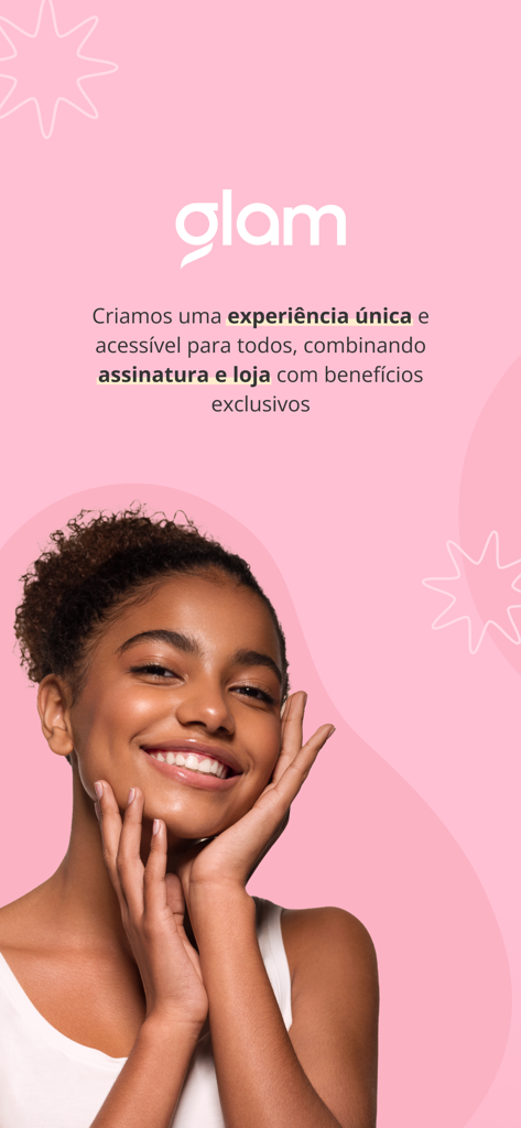 glam: beleza em primeiro lugar - Smiling young woman on a pink background representing the Glam beauty subscription and shopping app