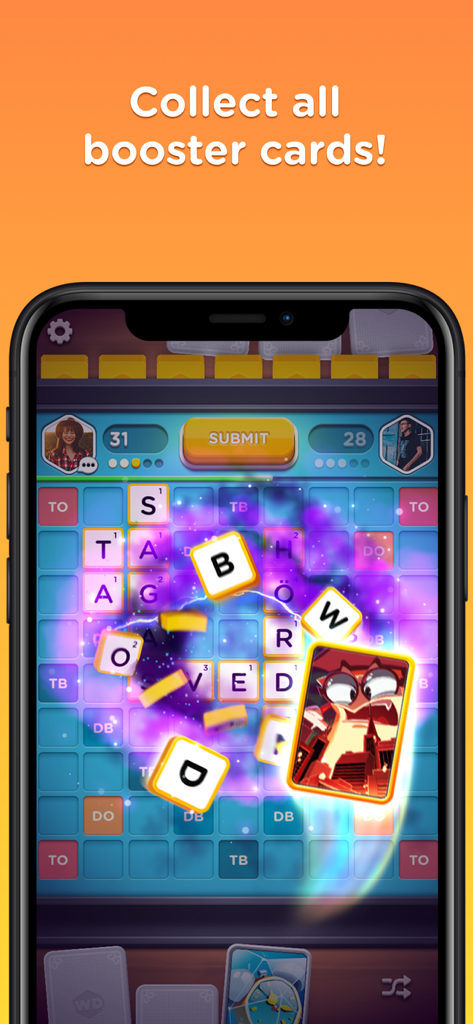 Word Domination: PvP Word Game - Gameplay-Screenshot von Word Domination, der ein PvP-Wortmatch mit einer strategischen Boosterkartenaktivierung zeigt