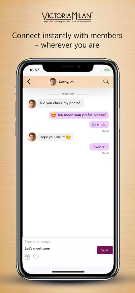 Victoria Milan - Casual Dating - Écran de discussion de l'application Victoria Milan montrant une conversation par message privé entre deux membres sur un iPhone.