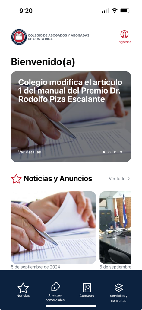 CAAB_CR - Home screen of the CAAB_CR mobile app showing legal news and announcements for members of the Costa Rican Bar Association.