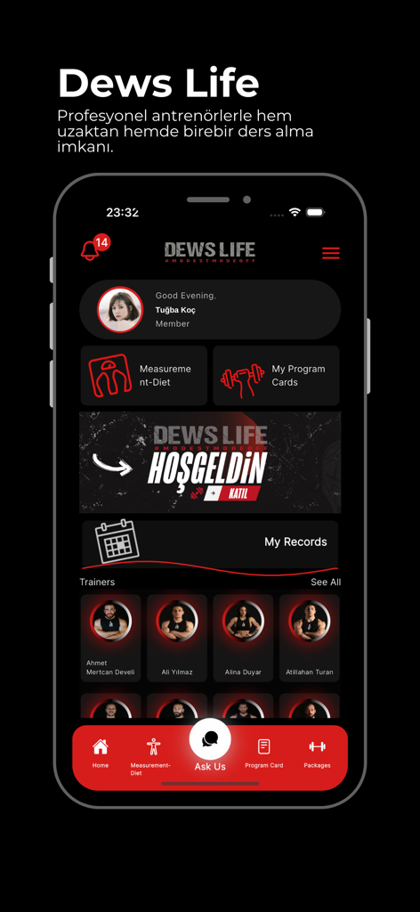DewsLife - Dashboard dell'app DewsLife che mostra profili di personal trainer e funzionalità di tracciamento del fitness