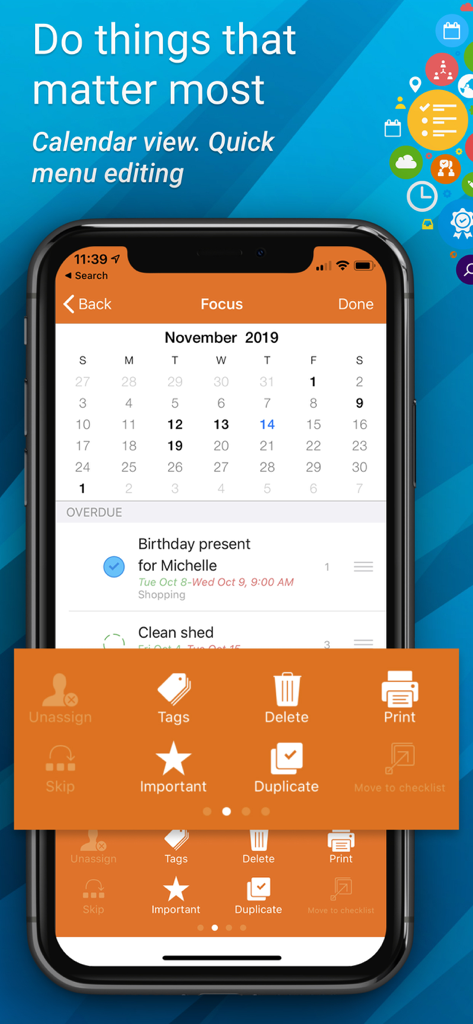 Interfaz de la aplicación Todo que muestra la vista de calendario y el menú de acciones rápidas en un iPhone.