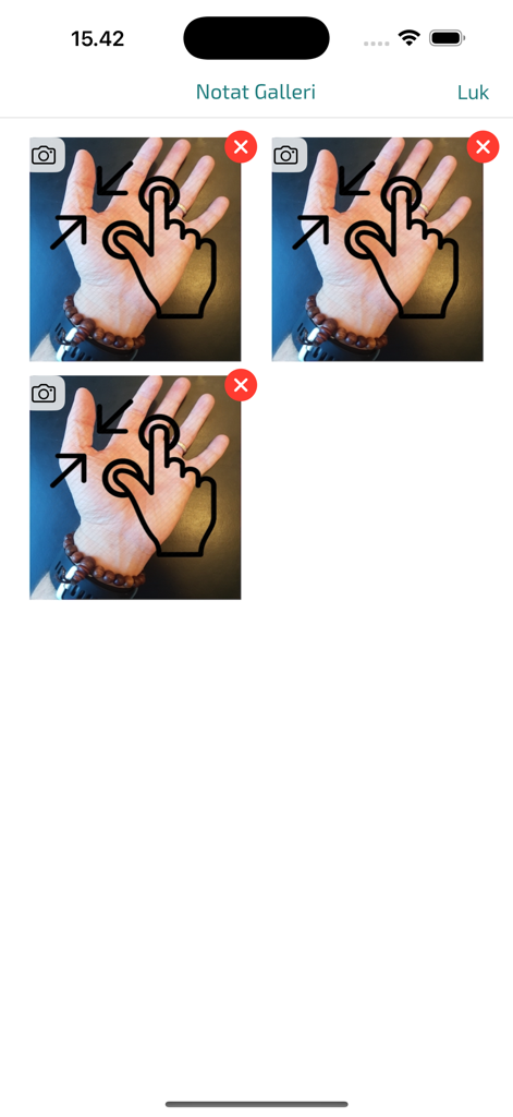 Note gallery screen in the pleje net app showing clinical wound documentation photos with interactive markers