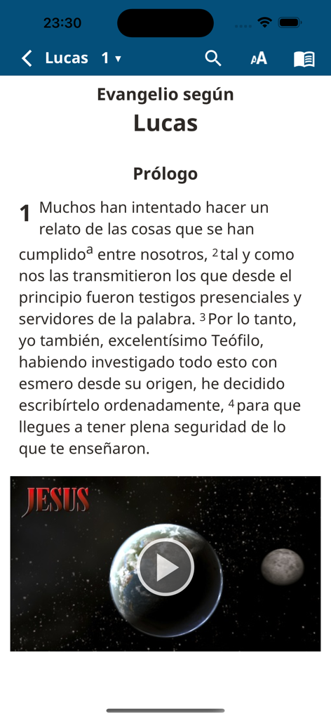 NVI Biblia de Estudio - Interfaz de la aplicación NVI Biblia de Estudio mostrando el Evangelio de Lucas y un reproductor de video