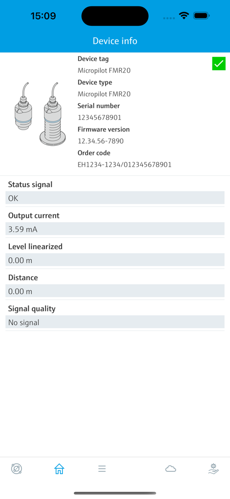 Endress+Hauser SmartBlue - Device information screen in the SmartBlue app for a Micropilot FMR20 industrial sensor