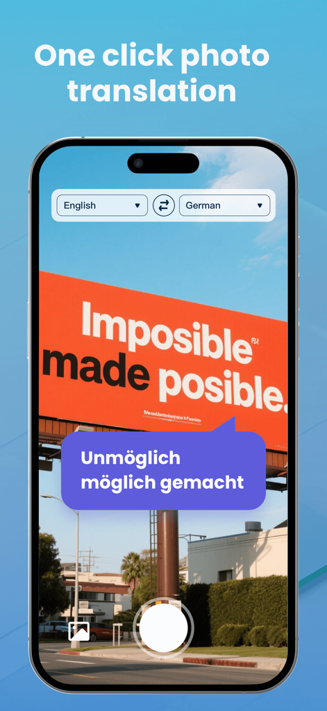 Translate Ease - Pantalla de iPhone que muestra la aplicación Translate Ease traduciendo texto en inglés de una valla publicitaria al alemán