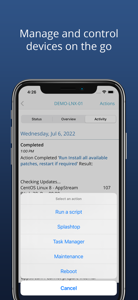 iPhone 화면에서 다시 시작 및 스크립트 실행과 같은 원격 장치 제어 옵션을 보여주는 NinjaOne Mobile 앱 인터페이스