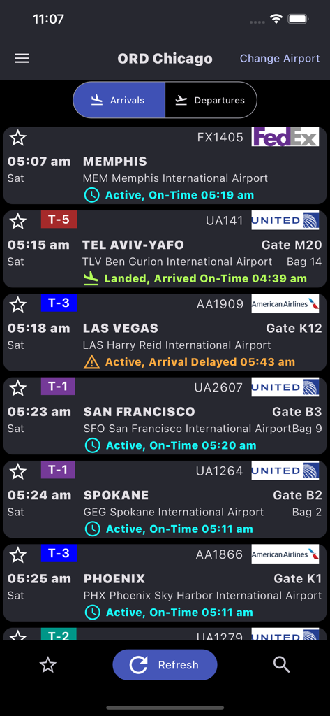 Chicago O'Hare Airport - Schermata dell'app mobile che mostra gli arrivi dei voli all'aeroporto di Chicago O'Hare con nomi delle compagnie aeree, numeri dei gate e informazioni sul ritiro bagagli