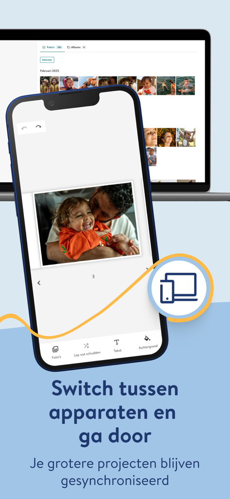 Un écran de smartphone et d'ordinateur montrant des projets de livres photo synchronisés