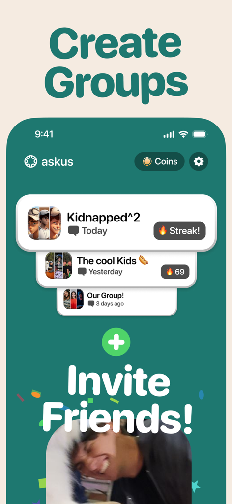 Bildschirm der askUs-App, der eine Liste von Freundesgruppen und eine Schaltfläche zum Einladen von Freunden anzeigt