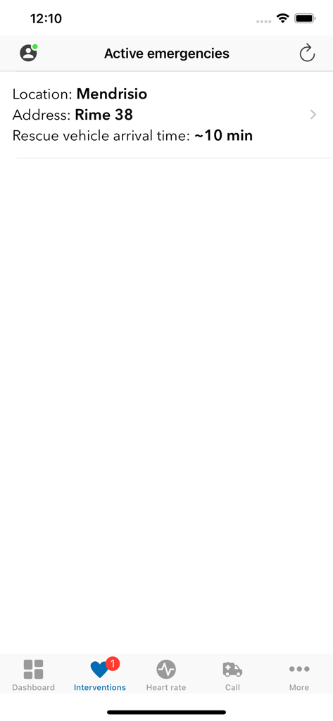 Fondazione Ticino Cuore - Pantalla de la aplicación que muestra los detalles de una emergencia activa y la hora de llegada del vehículo de rescate