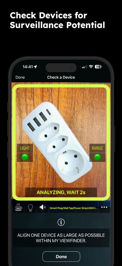 deviceOwl: Find Spy Devices - Interfaz de la aplicación móvil deviceOwl escaneando una regleta para detectar cámaras o micrófonos ocultos.