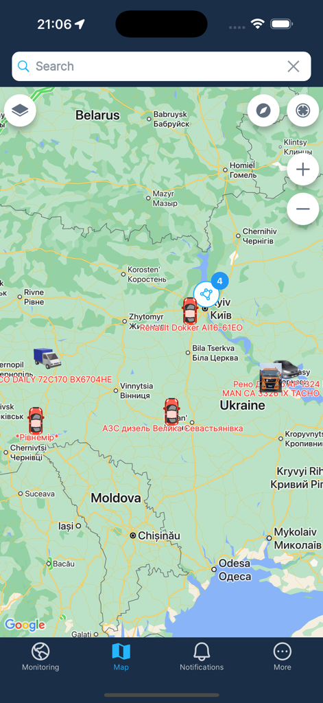 M2M Local - Interface de l'application M2M Local affichant le suivi GPS en temps réel des véhicules de la flotte sur une carte.