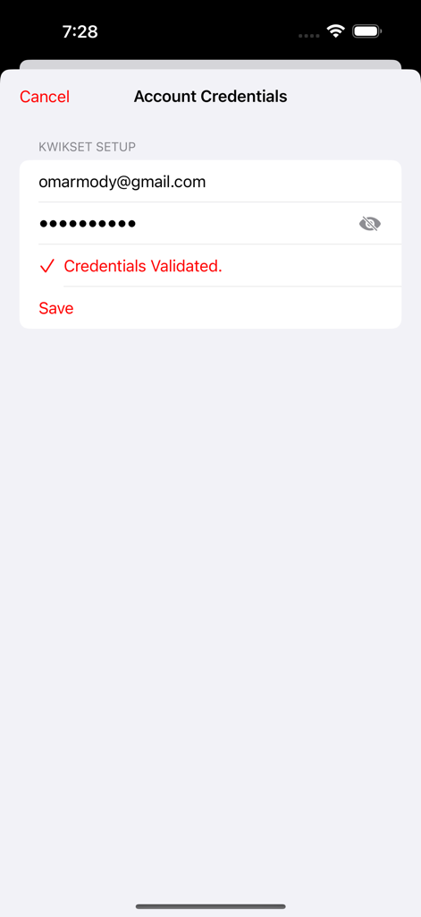 Tela do iPhone mostrando a página de configuração de credenciais da conta Kwikset com detalhes de login validados.