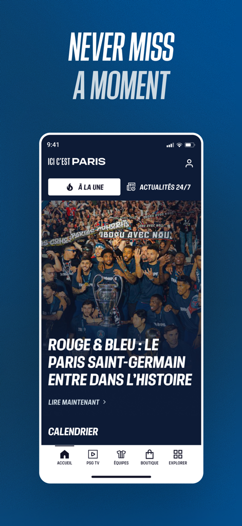 PSG Official - Home screen of the PSG Official app displaying the latest news and navigation for fans