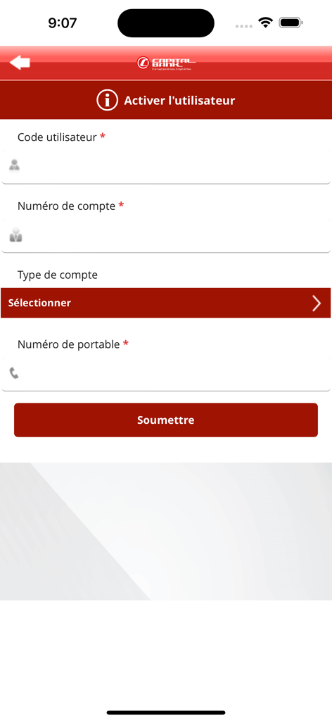 Capital Bank Mobile Banking - Pantalla de activación de usuario para la aplicación móvil Capital Bank Haiti que muestra campos de registro para código de usuario y número de cuenta