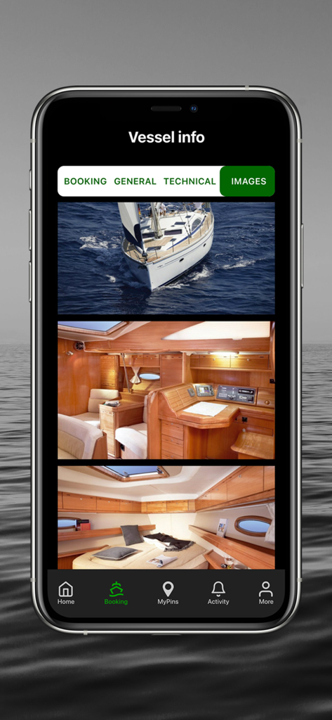 The Charter App - Schermata delle informazioni sull'imbarcazione in The Charter App che mostra foto esterne e interne dello yacht