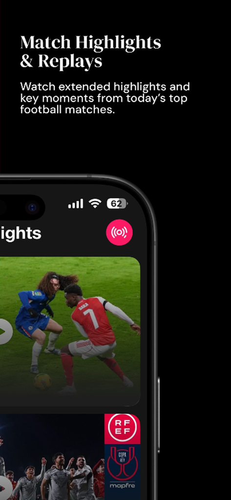 Football Live TV HD : Score - Una pantalla de smartphone que muestra resúmenes y repeticiones de partidos de fútbol dentro de la aplicación Football Live TV