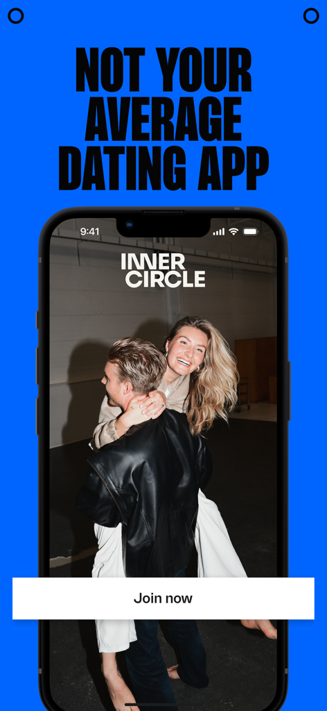 Inner Circle: Dating Community - Pantalla de bienvenida de la aplicación de citas Inner Circle que muestra una pareja feliz y un botón "Únete ahora".
