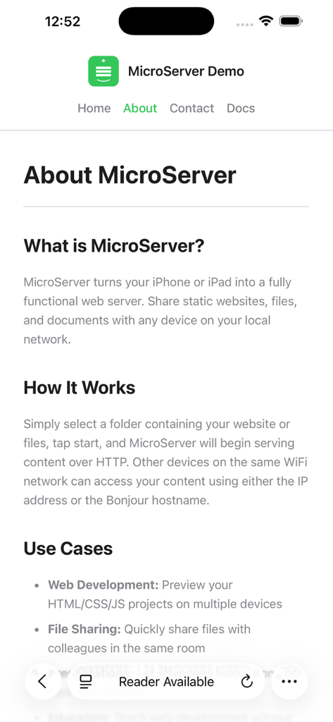 Página Acerca de de la aplicación MicroServer explicando las características y casos de uso del servidor web