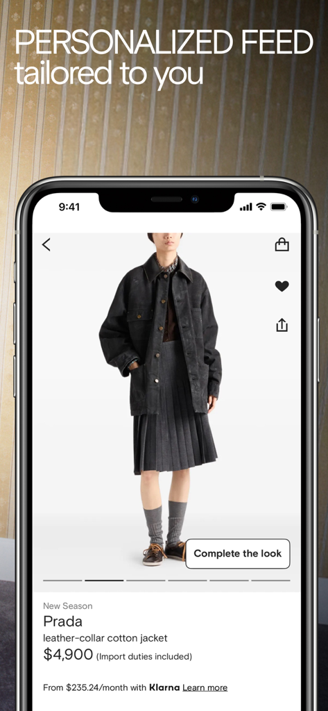 Ein personalisierter Luxusmode-Feed in der FARFETCH-App mit einer Prada-Designerjacke