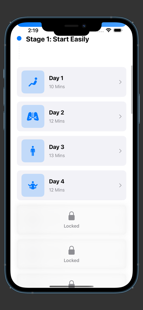 Chair Exercises Workouts - Interface d'application mobile montrant un programme quotidien d'exercices sur chaise pour seniors avec la durée des entraînements