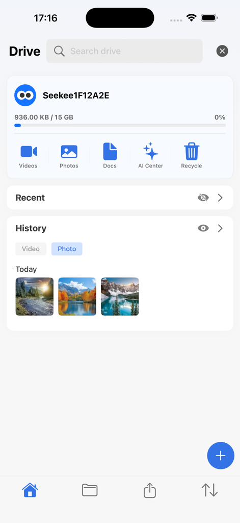 Seekee - Ai Search & Assistant - Interface do aplicativo Seekee exibindo o status do armazenamento em nuvem, categorias de arquivos para vídeos e documentos, e um histórico de fotos recentes.