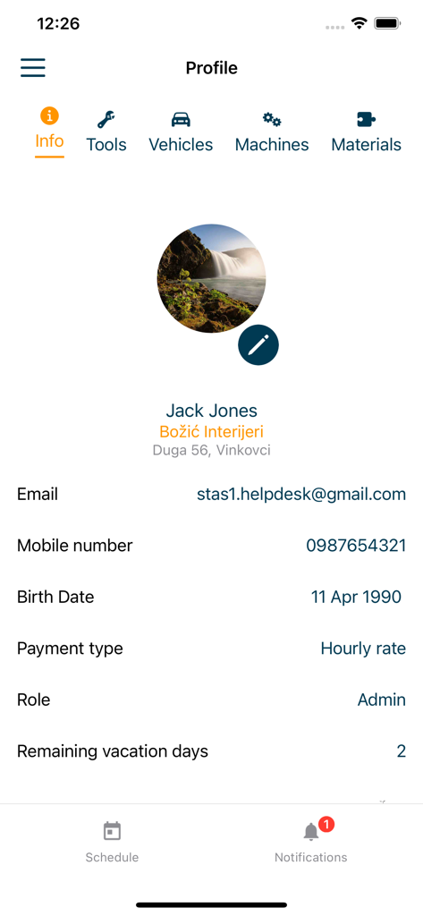 STAS Organizer - Pagina del profilo utente dell'app STAS Organizer che mostra i dettagli dell'account amministratore e le schede di gestione
