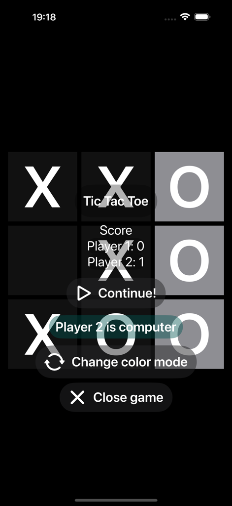 Tic Tac Toe & Four in a Row - Tic Tac Toe game screen showing current score and menu options