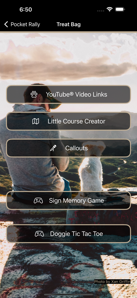 Menú Bolsa de Premios de la aplicación Pocket Rally con enlaces a videos de entrenamiento, creador de pistas y juegos de entrenamiento canino