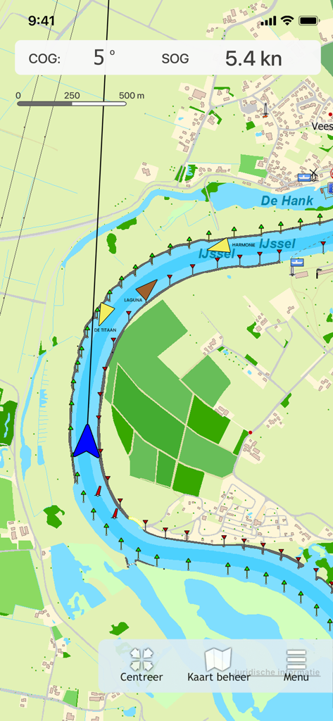WinGPS Marine Plus - Mapa de navegación WinGPS Marine Plus que muestra el seguimiento de embarcaciones AIS y marcadores náuticos en un río.