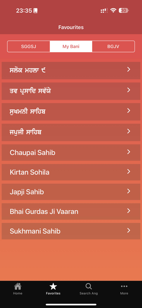 A tela Favoritos do aplicativo MySikhi mostrando uma lista de orações e banis Sikhs salvas em Gurmukhi e Inglês.