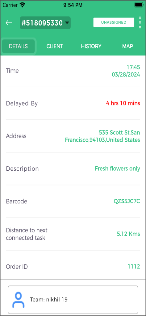Interfaz de la aplicación Tookan Manager que muestra los detalles de la tarea de entrega, incluyendo dirección, descripción del pedido y estado del retraso