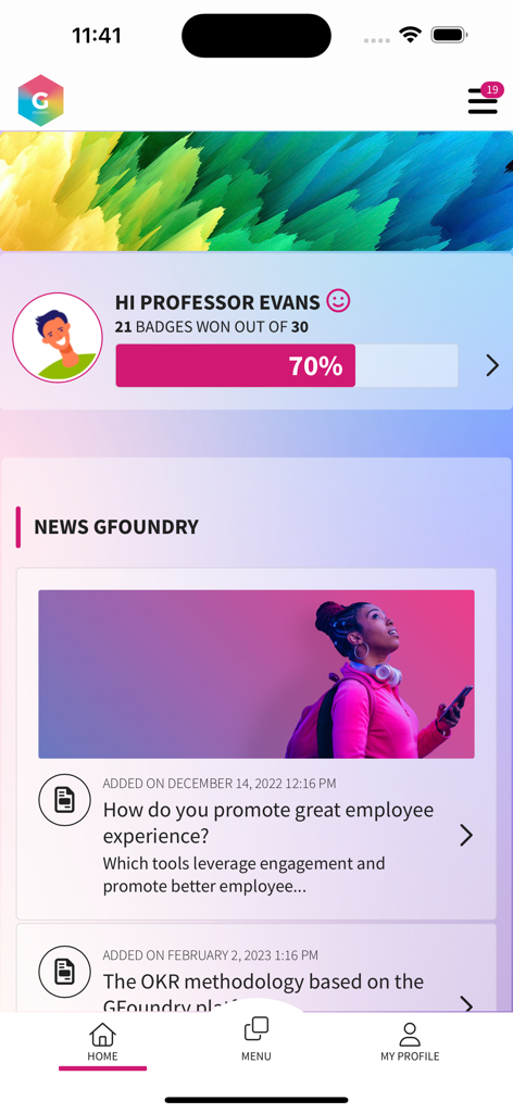 GFoundry - GFoundry App Startbildschirm mit Anzeigen für Abzeichenfortschritt und Unternehmensnachrichtenfeed