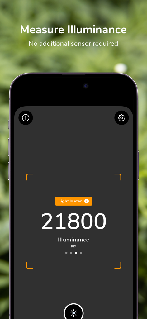 Photone - Grow Light Meter - Photone app interface measuring light illuminance in lux on a smartphone.