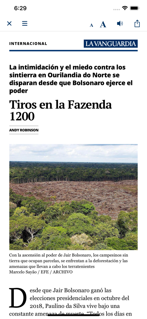 La Vanguardia edición impresa - Réplica digital de un artículo de noticias internacionales de La Vanguardia sobre Brasil en la aplicación móvil.