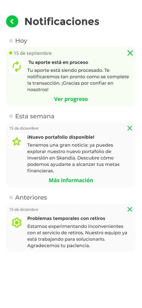 Notifications screen of the Skandia Colombia app displaying financial updates and alerts.