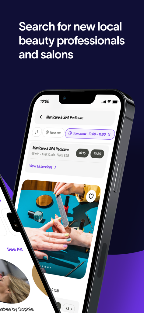 Watalook: Book Beauty Services - Un smartphone mostrando la interfaz de la aplicación Watalook para buscar y reservar servicios de belleza locales como manicuras.