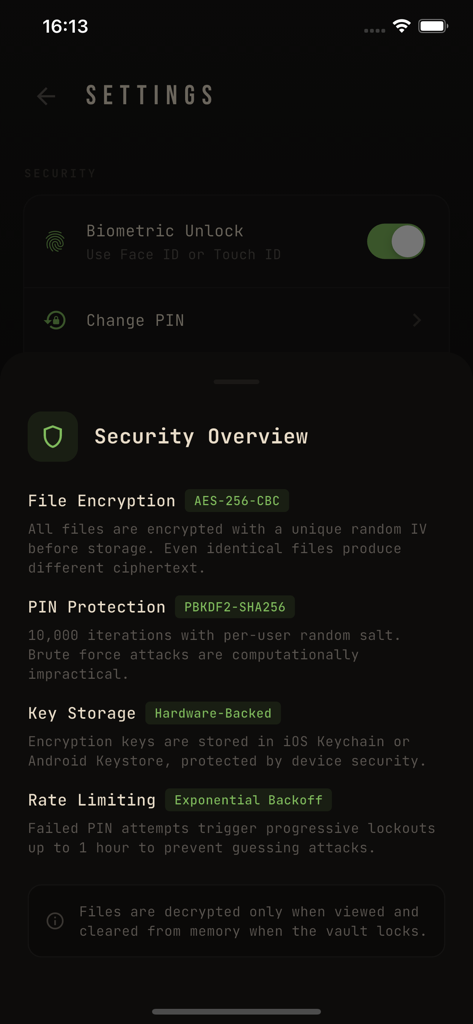 Sicherheitseinstellungsbildschirm in Umbra mit AES-256-Verschlüsselung und biometrischer Entsperrung
