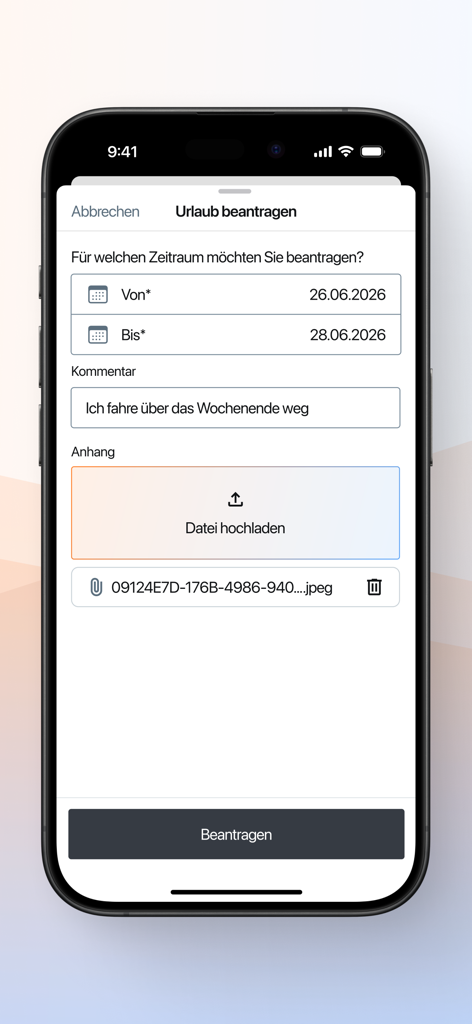 ATOSS Staff Center - Interfaz para enviar una solicitud de ausencia con fechas y adjuntos en ATOSS Staff Center.