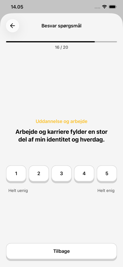POPPY - Una pantalla de cuestionario en la app POPPY para emparejar padres según su identidad profesional y valores.