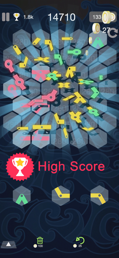 Metro Puzzle  - 1010 hexa - Pantalla del juego Metro Puzzle mostrando una notificación de puntuación alta sobre una cuadrícula hexagonal llena de bloques de líneas de metro de colores.